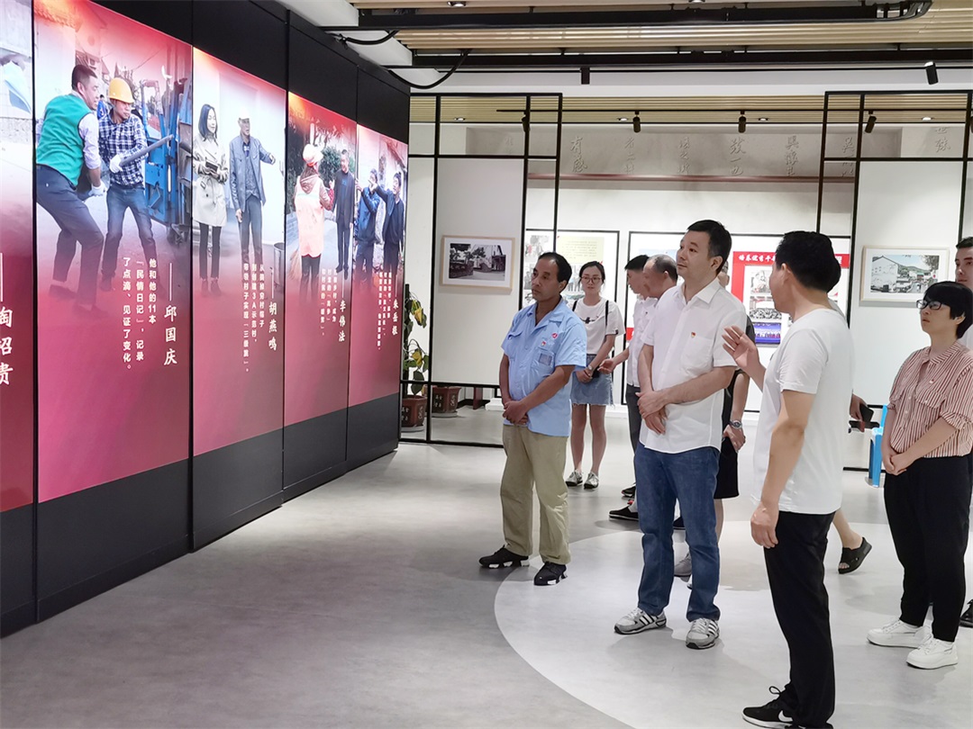 西大門黨支部開展“紅色傳承”主題教育活動