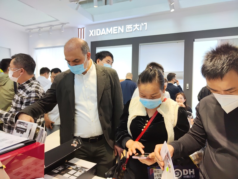 西大門遮陽成品 | 璀璨亮相深圳家紡展，開啟品質(zhì)遮陽新篇章！